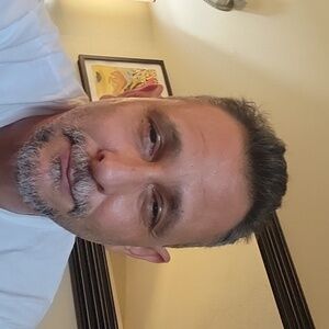 Meet your Posher, Thomas